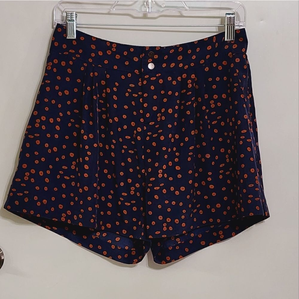 Costa Blanca Shorts S navy & tan high rise pleated front Dressy